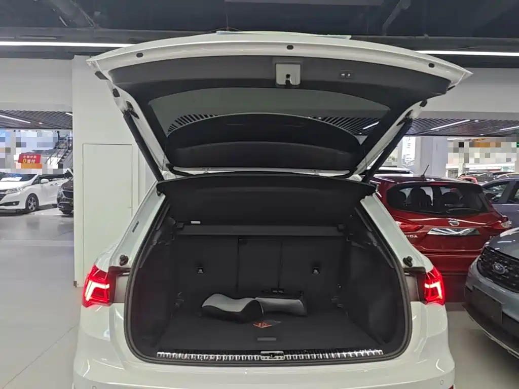 Audi Q3 — миниатюра 19
