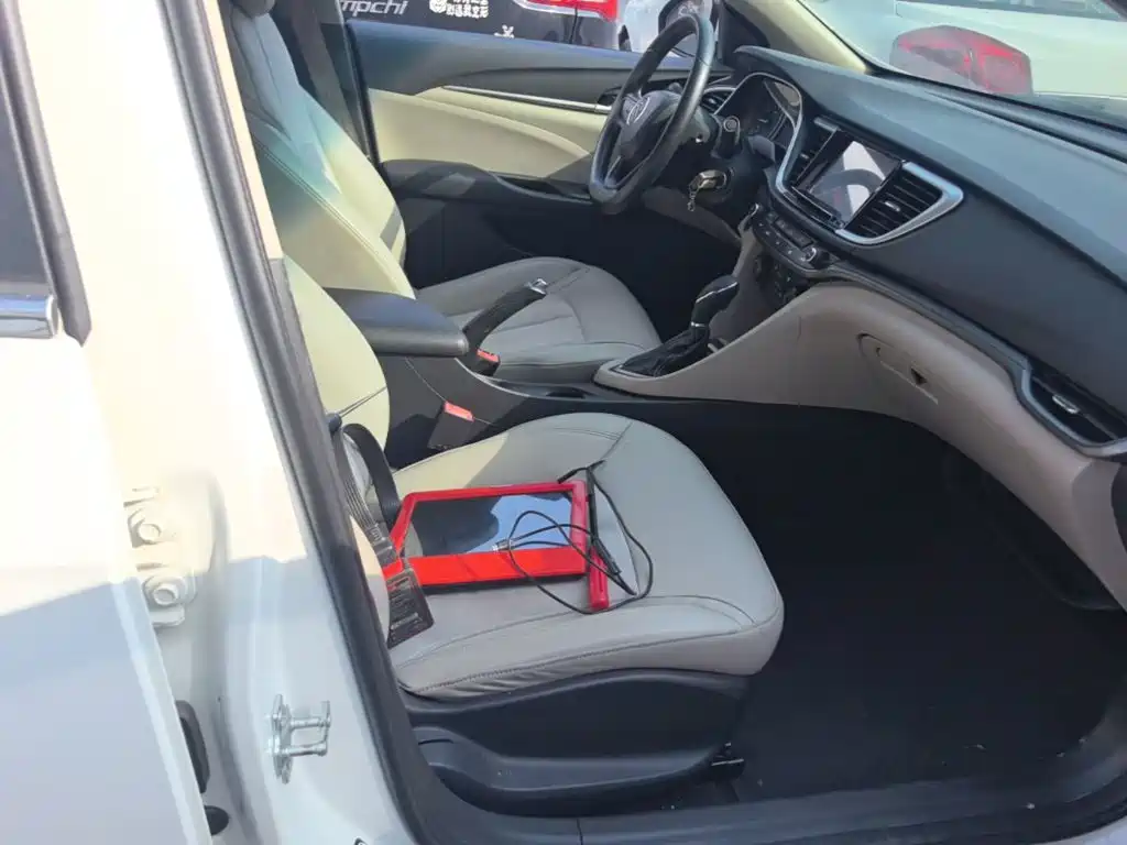 Buick Excelle — миниатюра 25