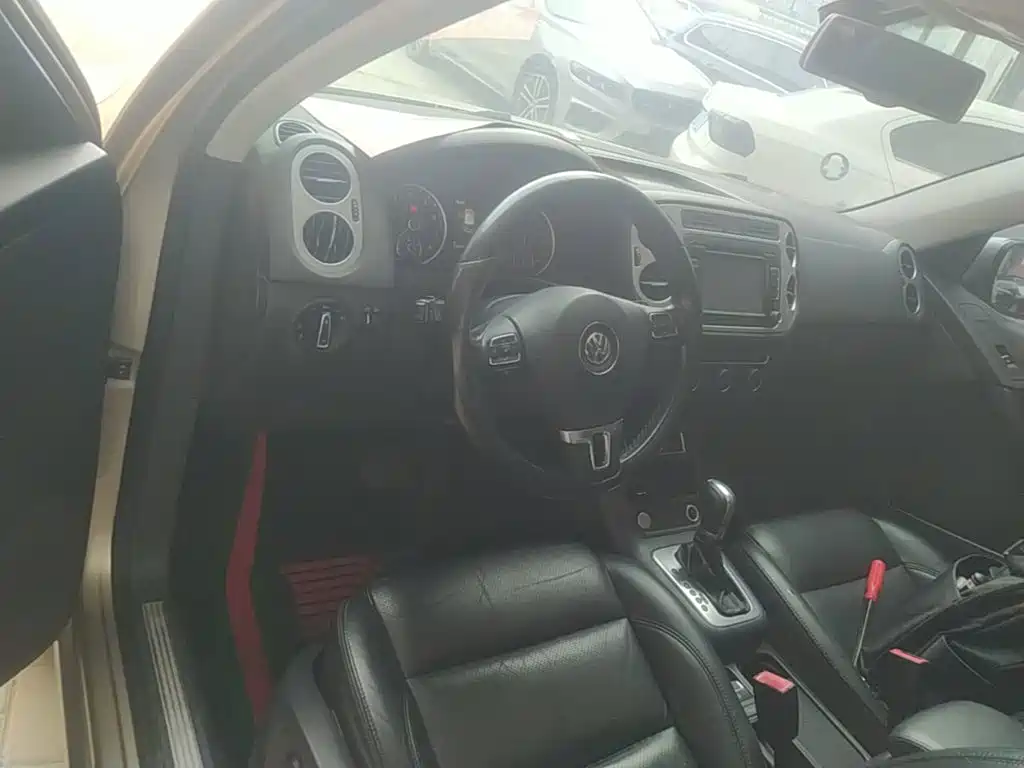 Volkswagen Tiguan — миниатюра 10
