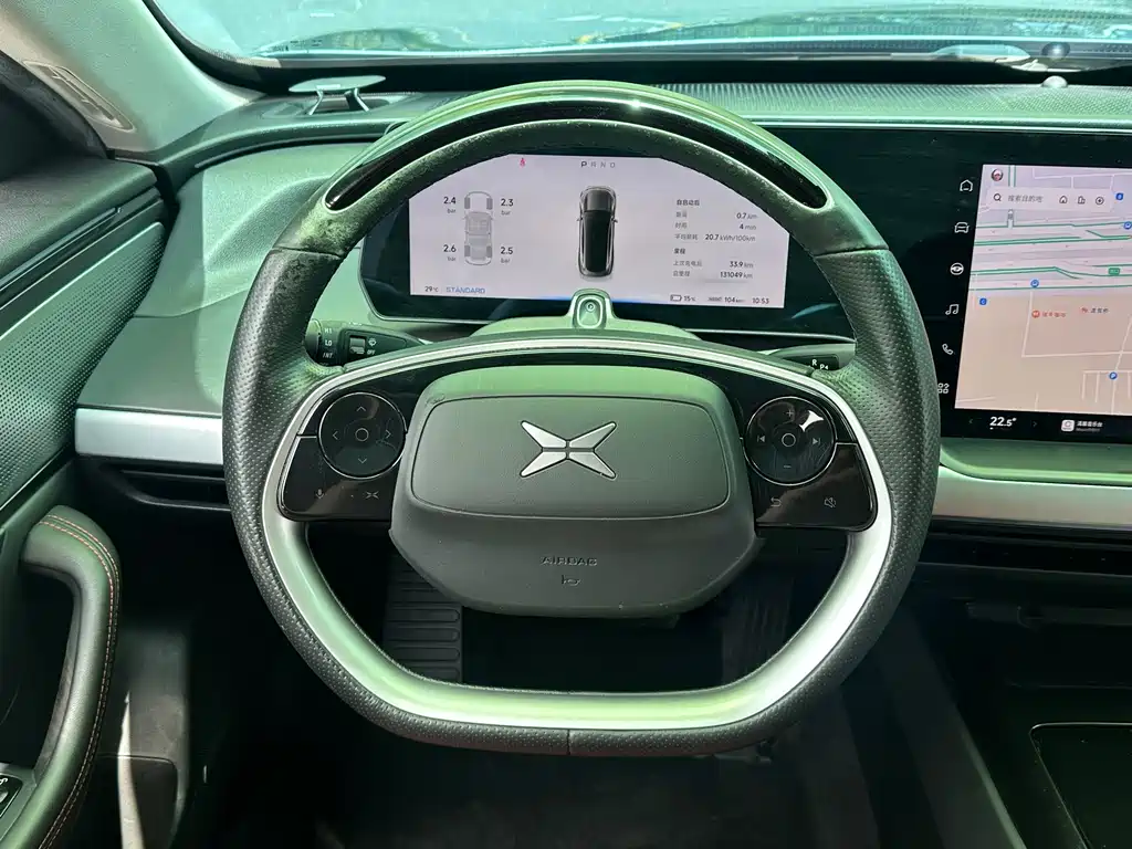 XPeng P7 — миниатюра 18