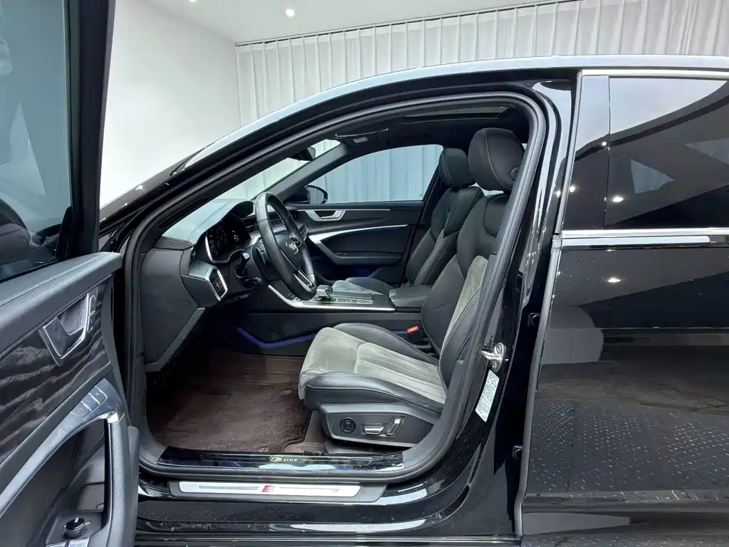Audi A6L — миниатюра 15