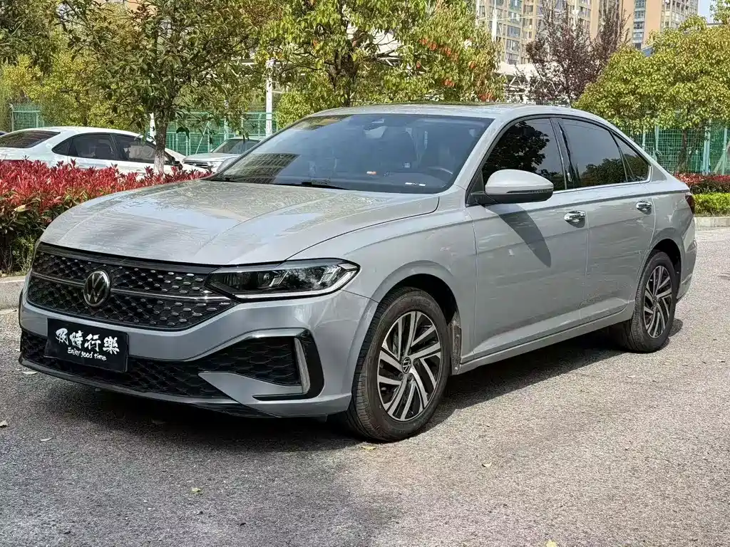 Volkswagen Lavida — миниатюра 2