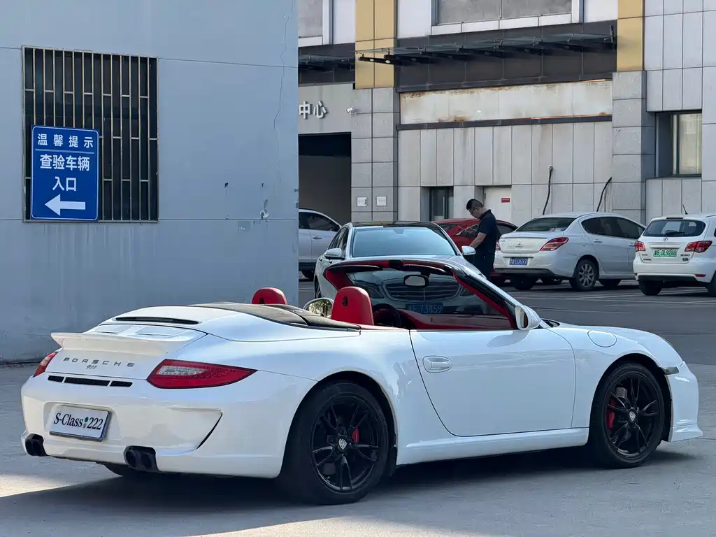 Porsche 911 — миниатюра 5