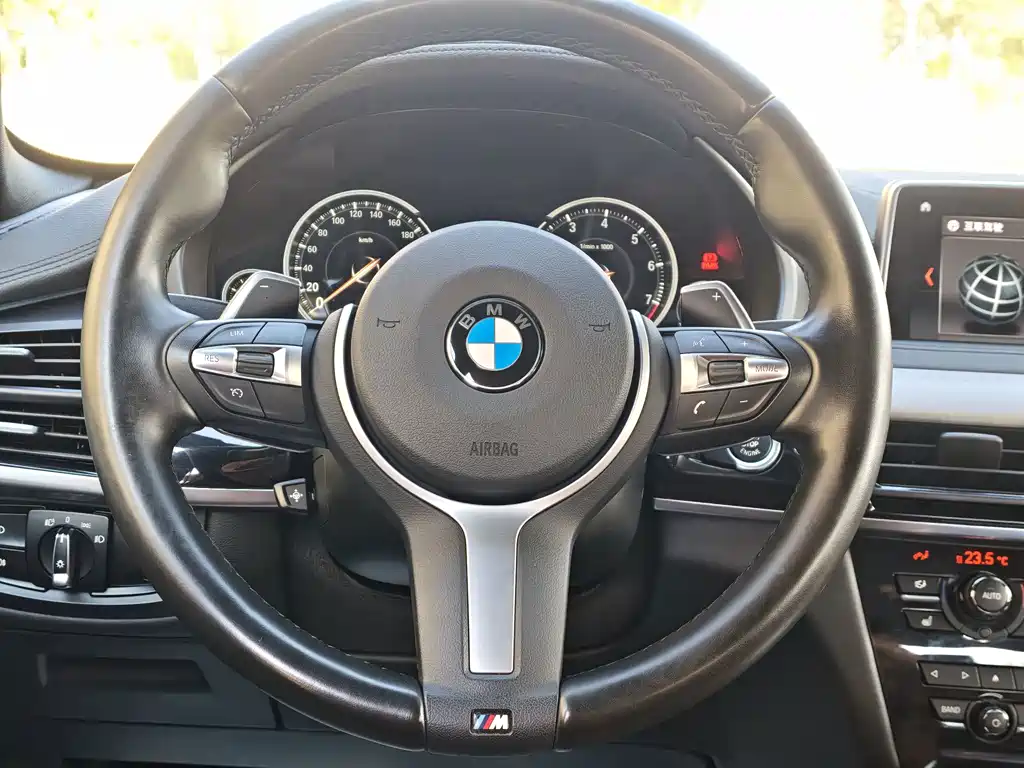 BMW X6 — миниатюра 22