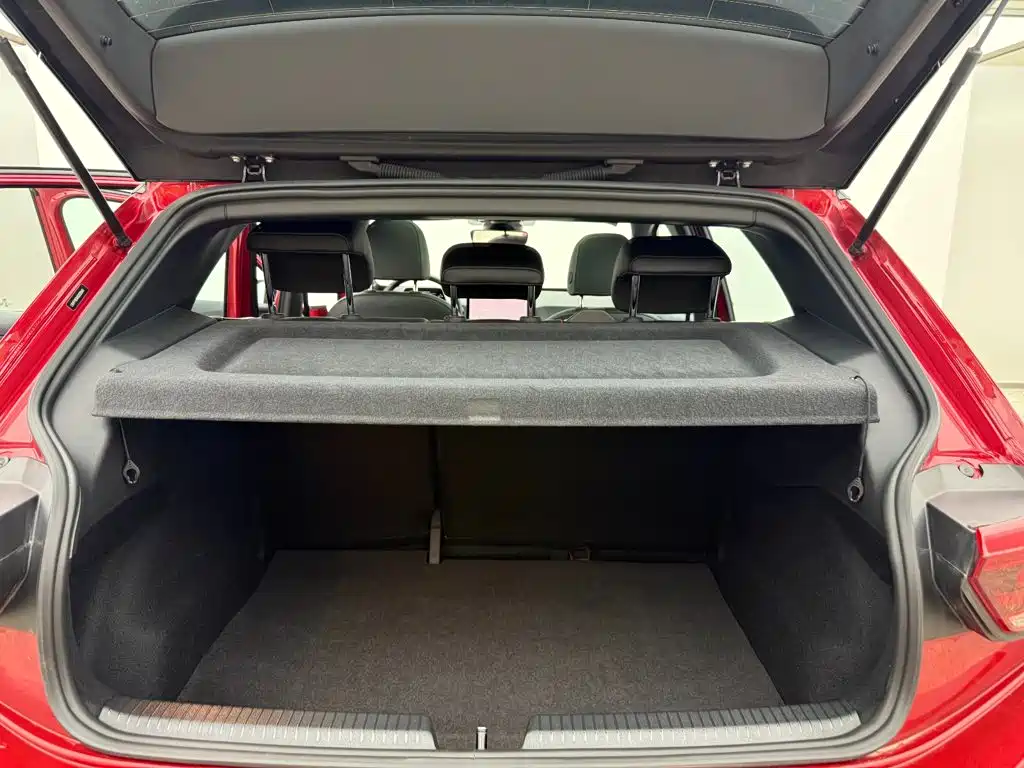 Volkswagen ID.3 — миниатюра 6