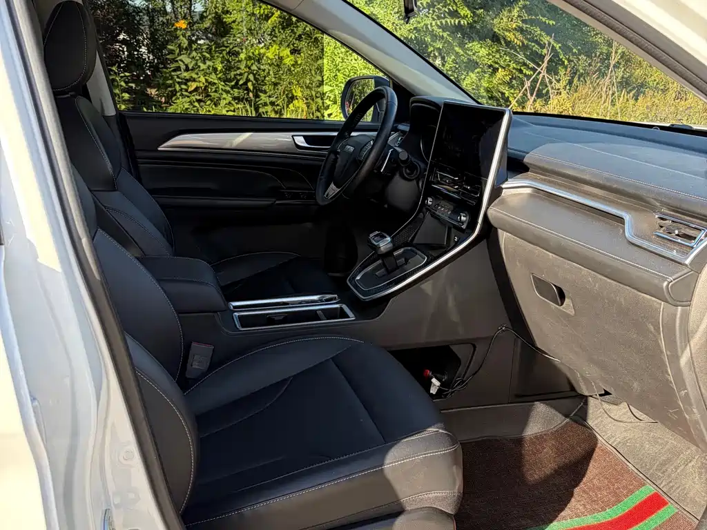 Haval M6 — миниатюра 6