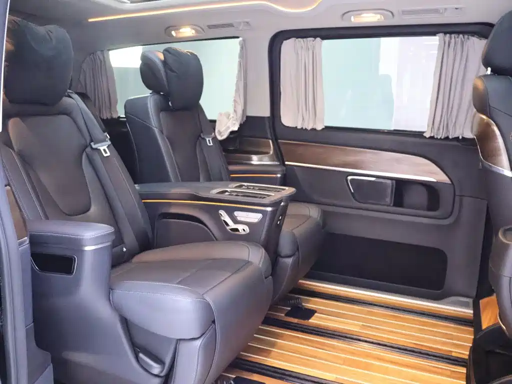 Mercedes-Benz V-Class — миниатюра 22