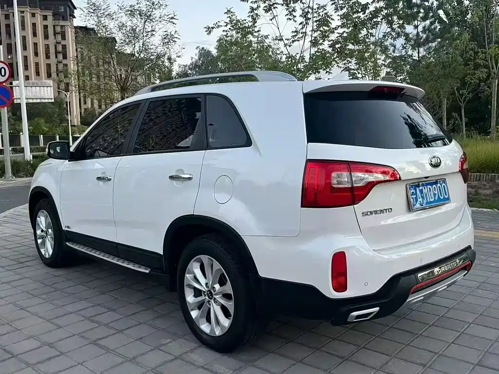 Kia Sorento — миниатюра 6