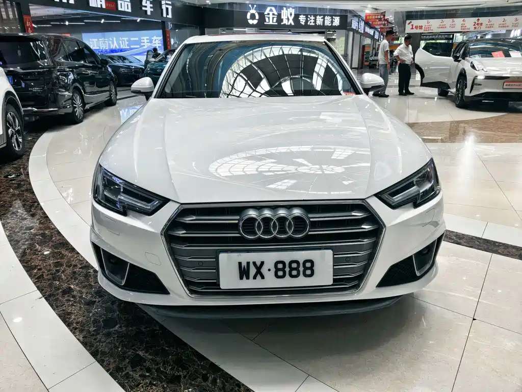 Audi A4L — миниатюра 2