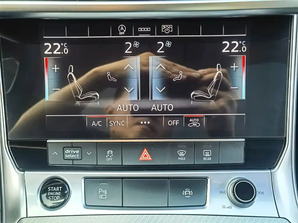 Audi A7L — миниатюра 25