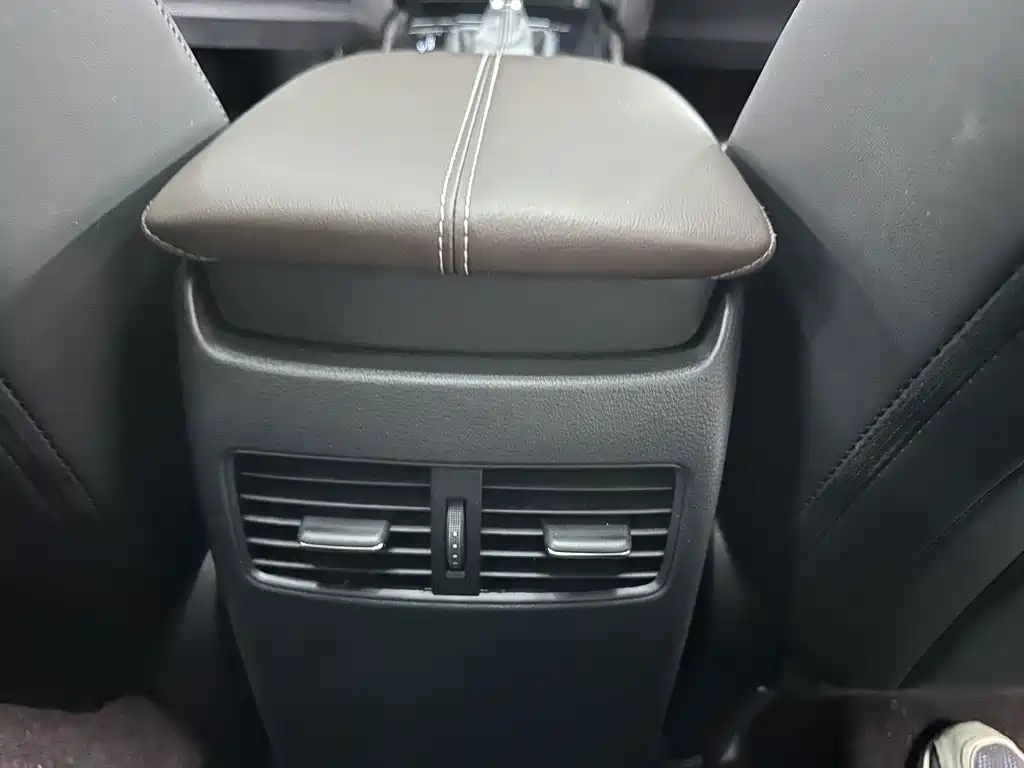 Mazda CX-30 — миниатюра 9