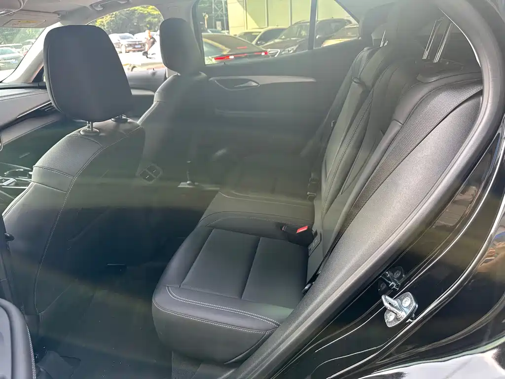 Buick Envision S — миниатюра 6