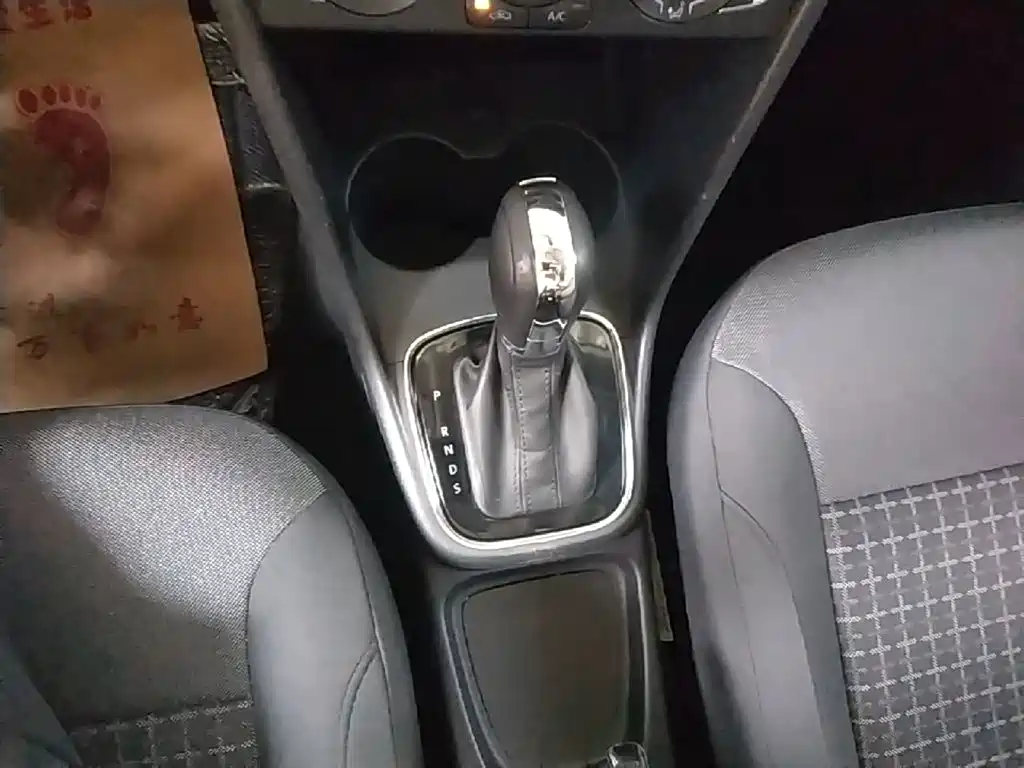 Volkswagen Polo — миниатюра 14