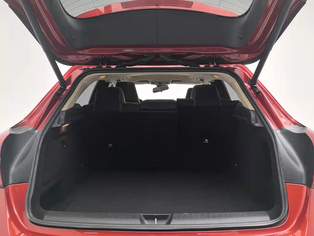 Mercedes-Benz GLA — миниатюра 16
