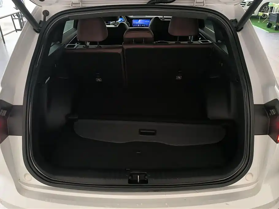 GEELY AUTOMOBILE XINGYUE L