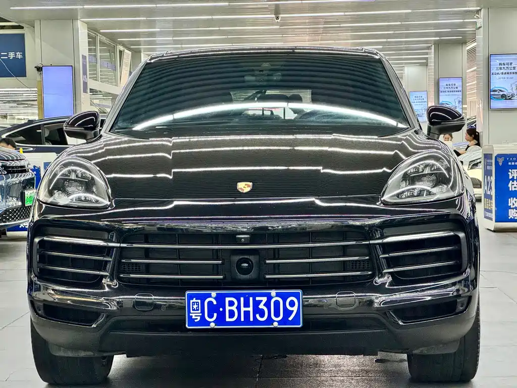 Porsche Cayenne — миниатюра 2