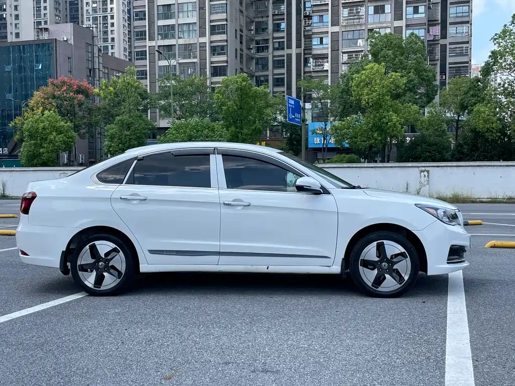 Aeolus E70 — миниатюра 4