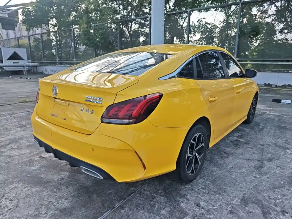 MG MG5 — миниатюра 7