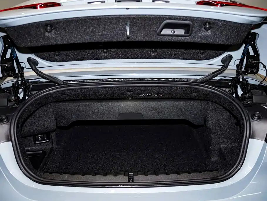 BMW 4 Series — миниатюра 34