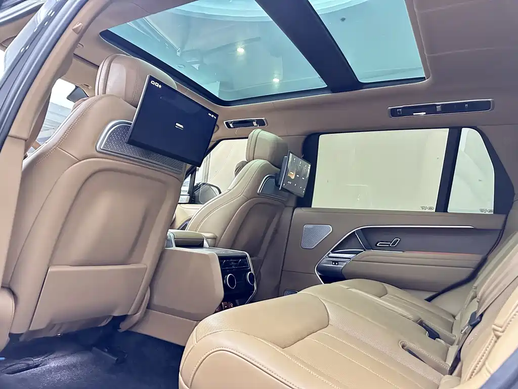 Land Rover Range Rover — миниатюра 13