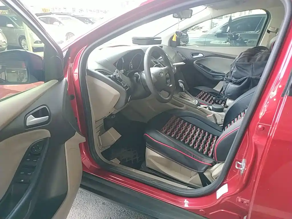 Ford Focus — миниатюра 16