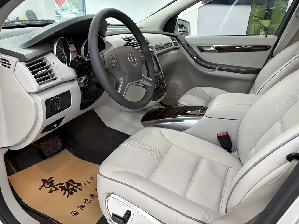 Mercedes-Benz R-Class — миниатюра 7