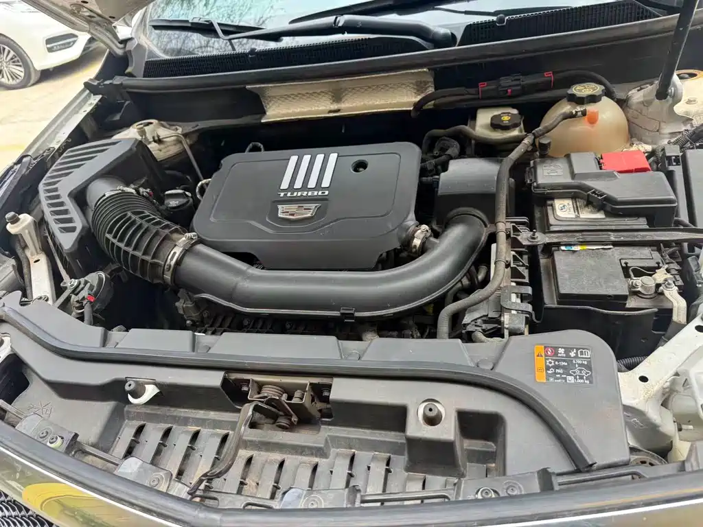 Cadillac XT5 — миниатюра 5