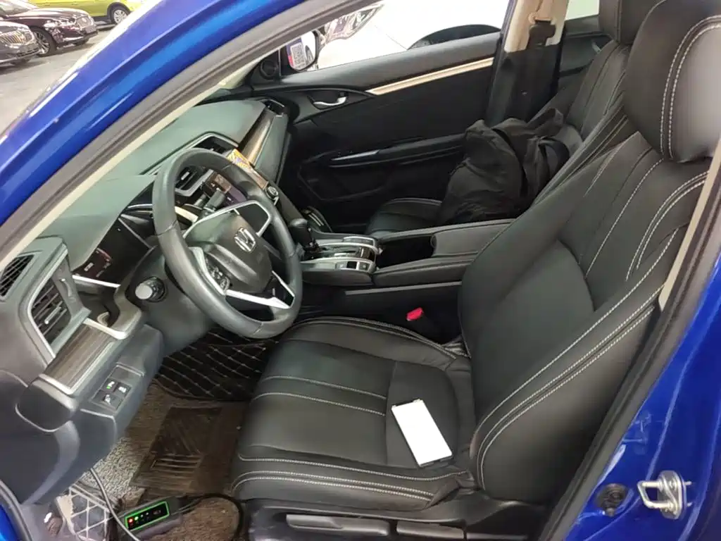 Honda Civic — миниатюра 15
