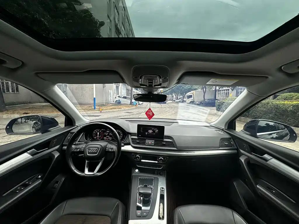Audi Q5L — миниатюра 9