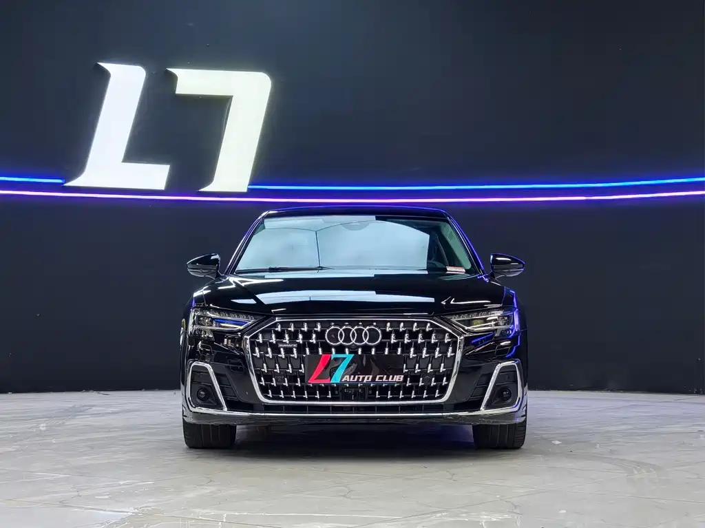 Audi A8 2023