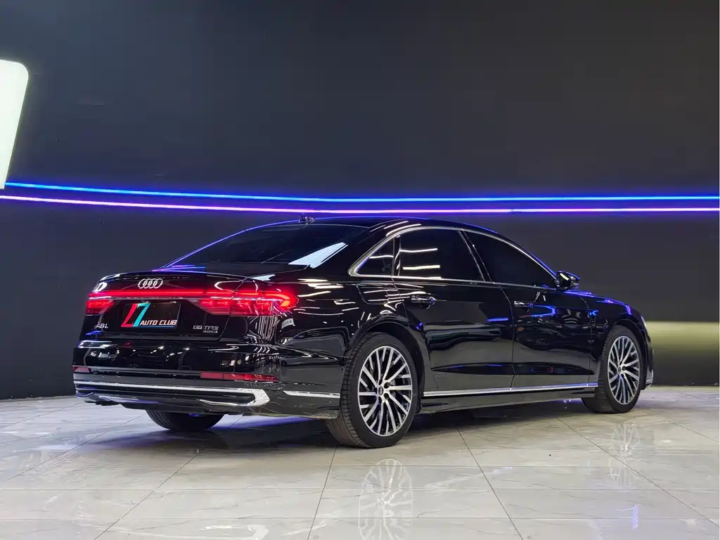 Audi A8 2023 A8L 55 TFSI quattro Flagship