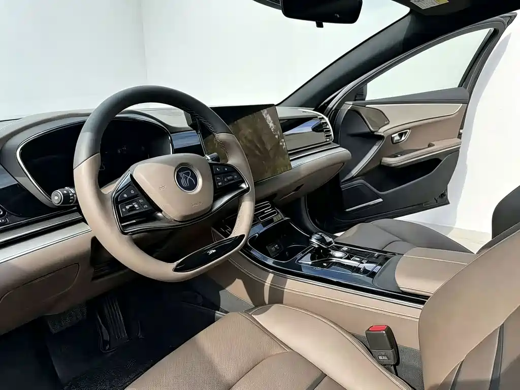 BYD Han — миниатюра 3