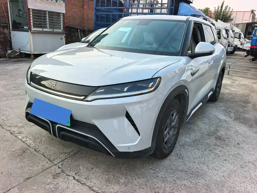 BYD Yuan UP