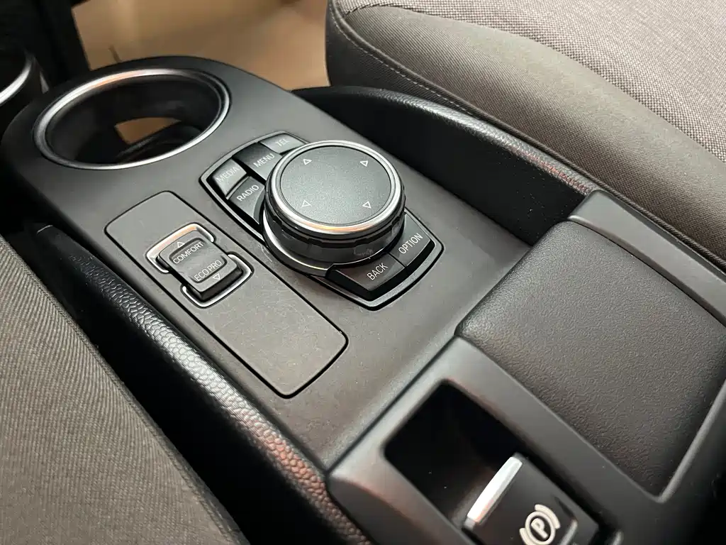 BMW i3 (Import) — миниатюра 13