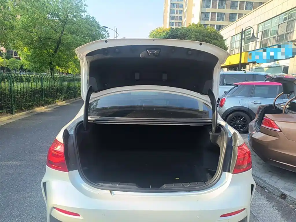 BMW 1 Series — миниатюра 19