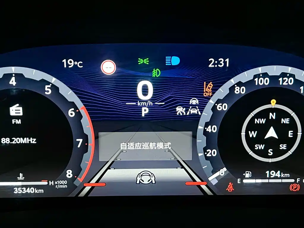 Toyota Alphard — миниатюра 14