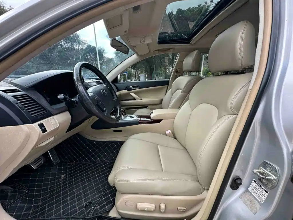 Toyota Reiz — миниатюра 15