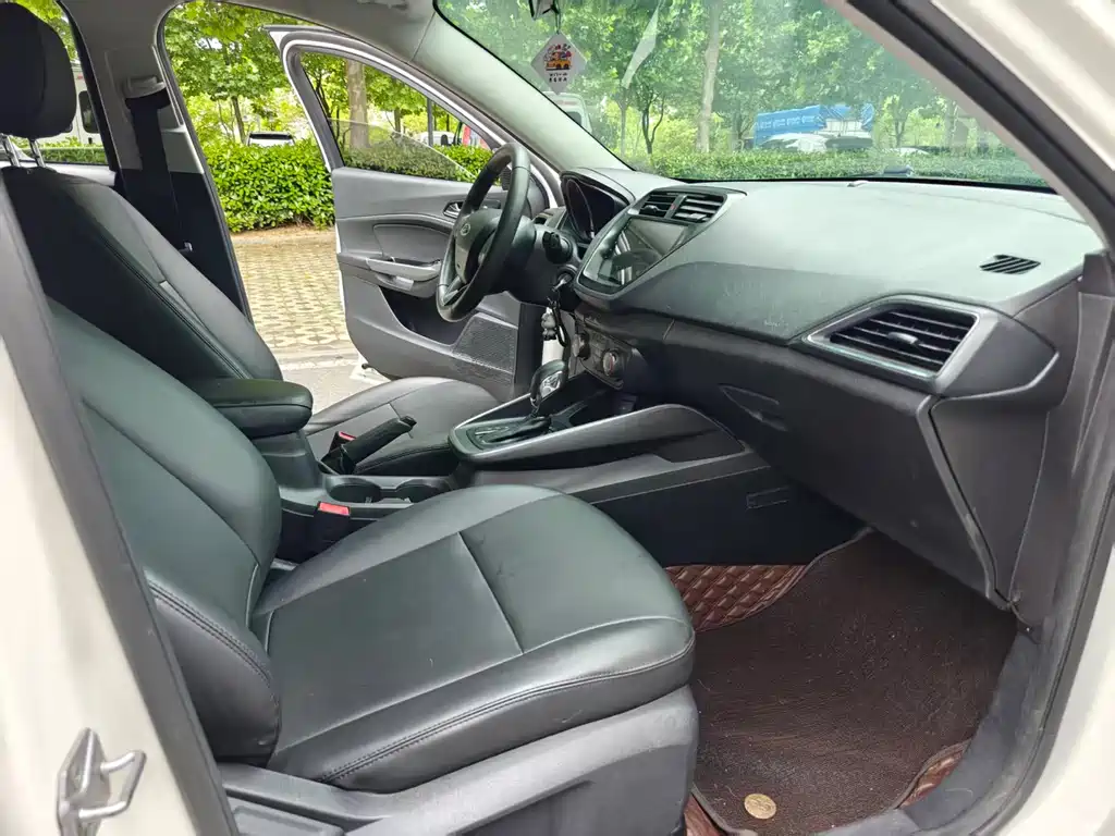 Ford Escort 2019 1.5L AT