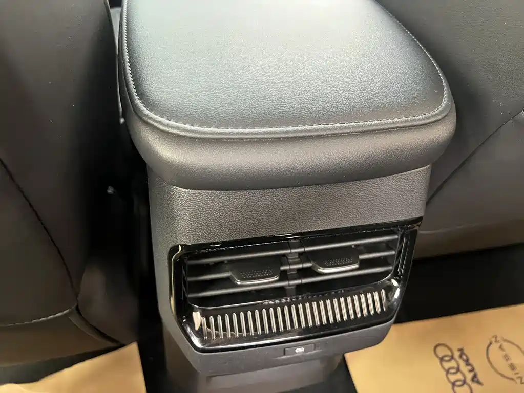 Wuling Jiachen 1.5T CVT Premium Flagship Type, фото 22