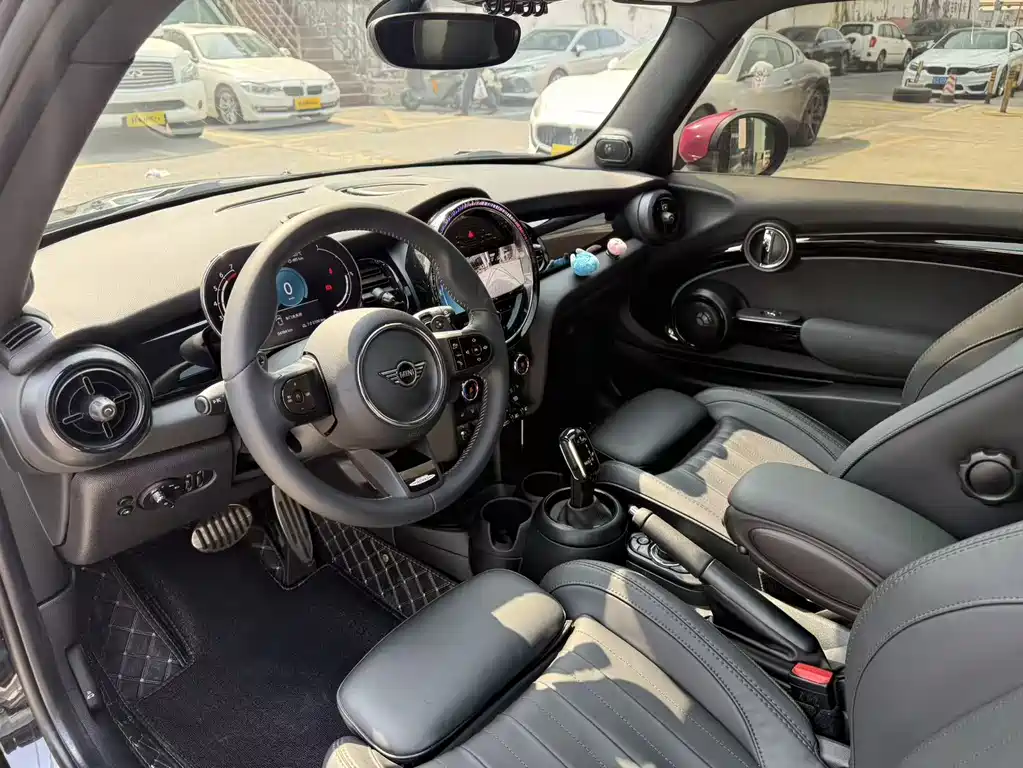 MINI ELECTRIC  COOPER