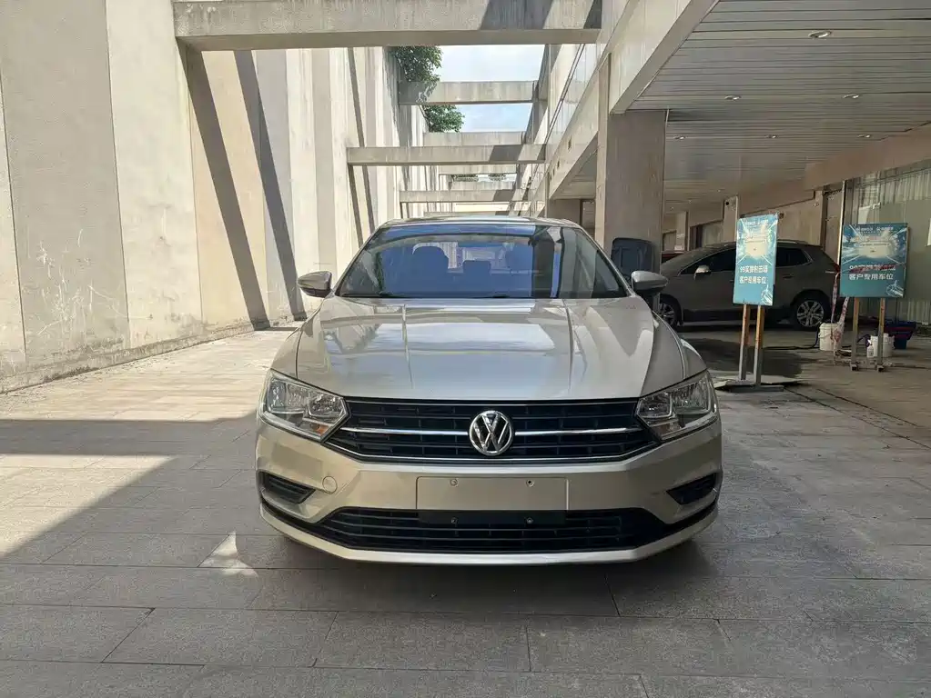 Volkswagen Bora — миниатюра 4