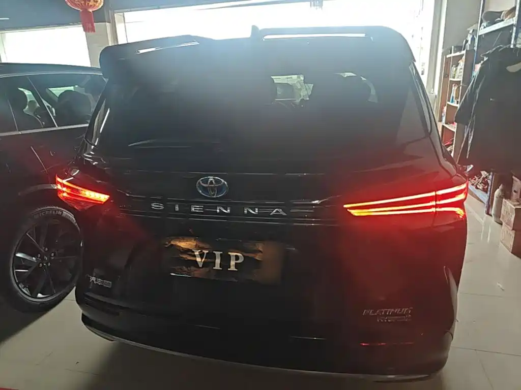 Toyota Sienna 2021 2.5L