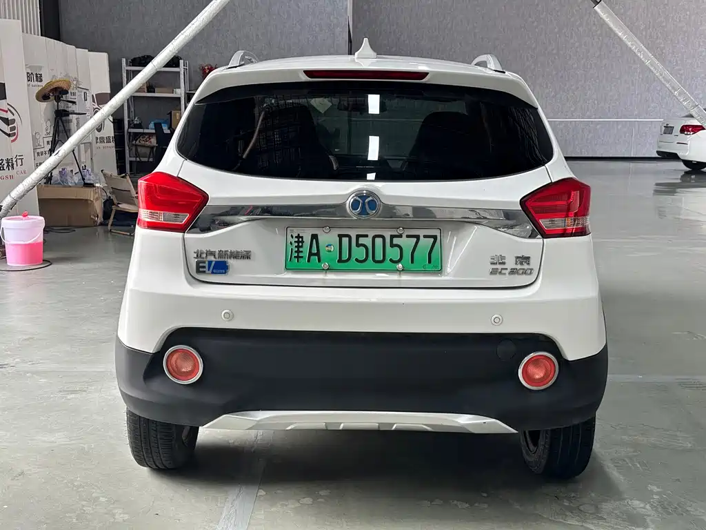 BAIC New Energy EC — миниатюра 6
