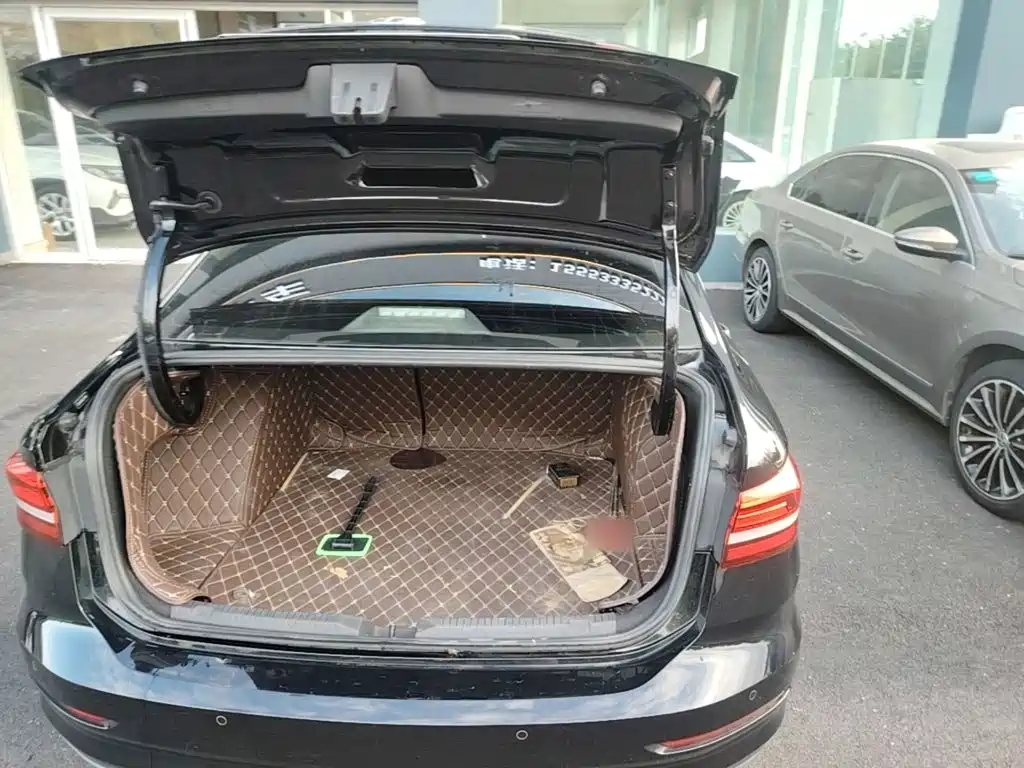Volkswagen Lavida — миниатюра 19