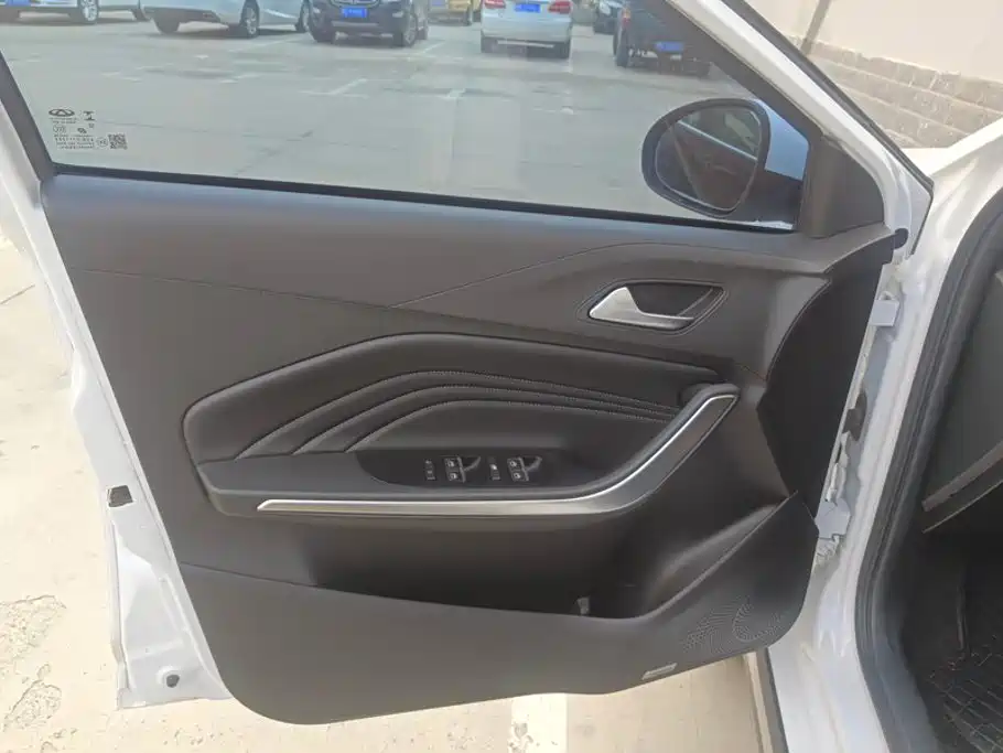 Chery Tiggo 3x — миниатюра 7