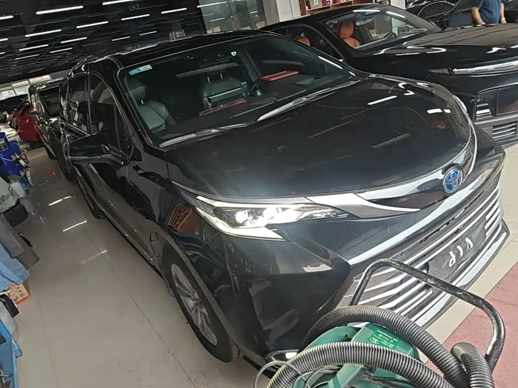 Toyota Sienna 2021 2.5L