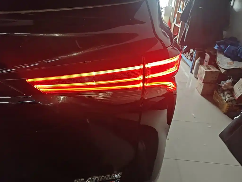 Toyota Sienna 2021 2.5L