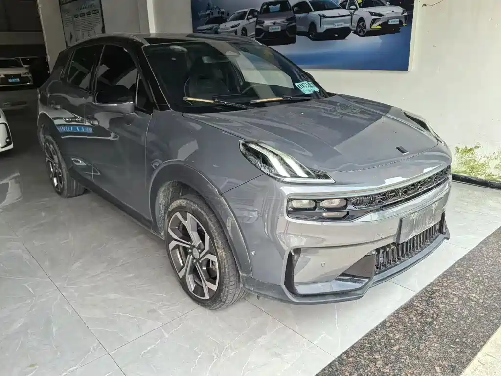 Lynk & Co 06 — миниатюра 2