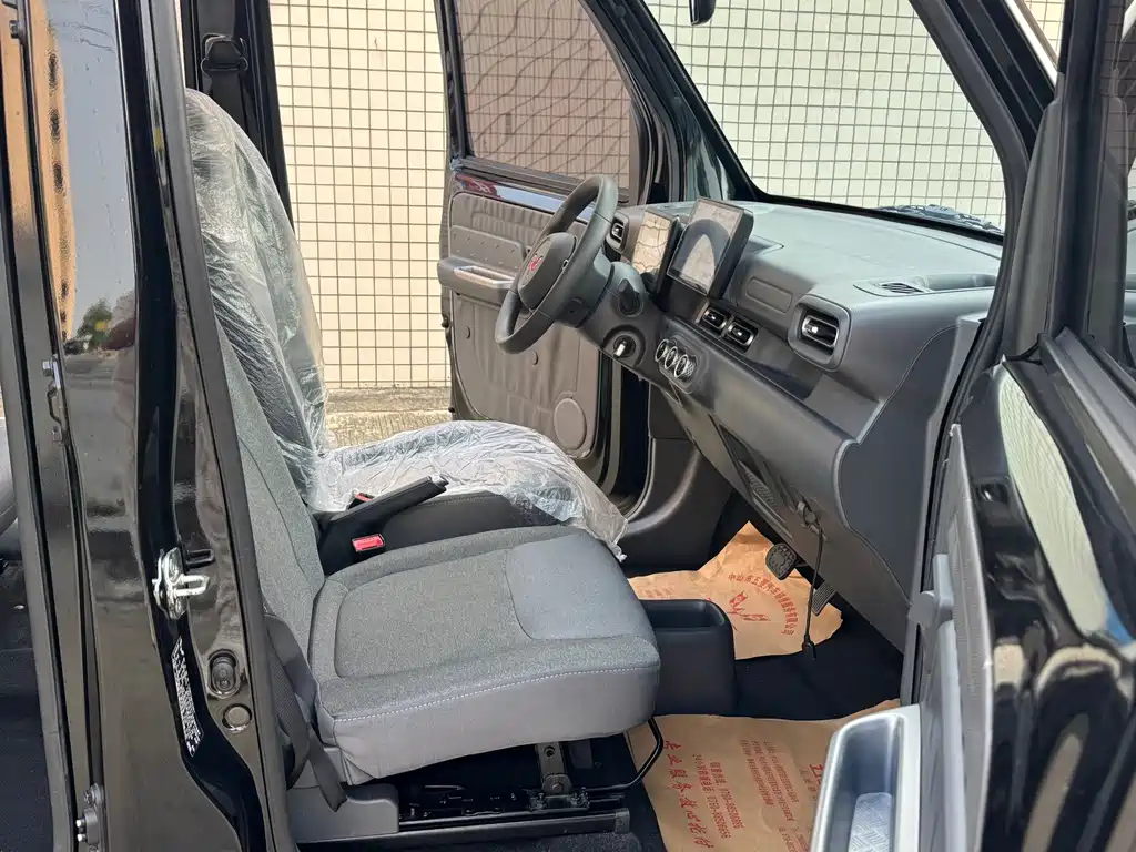 Wuling Zhiguang EV — миниатюра 12