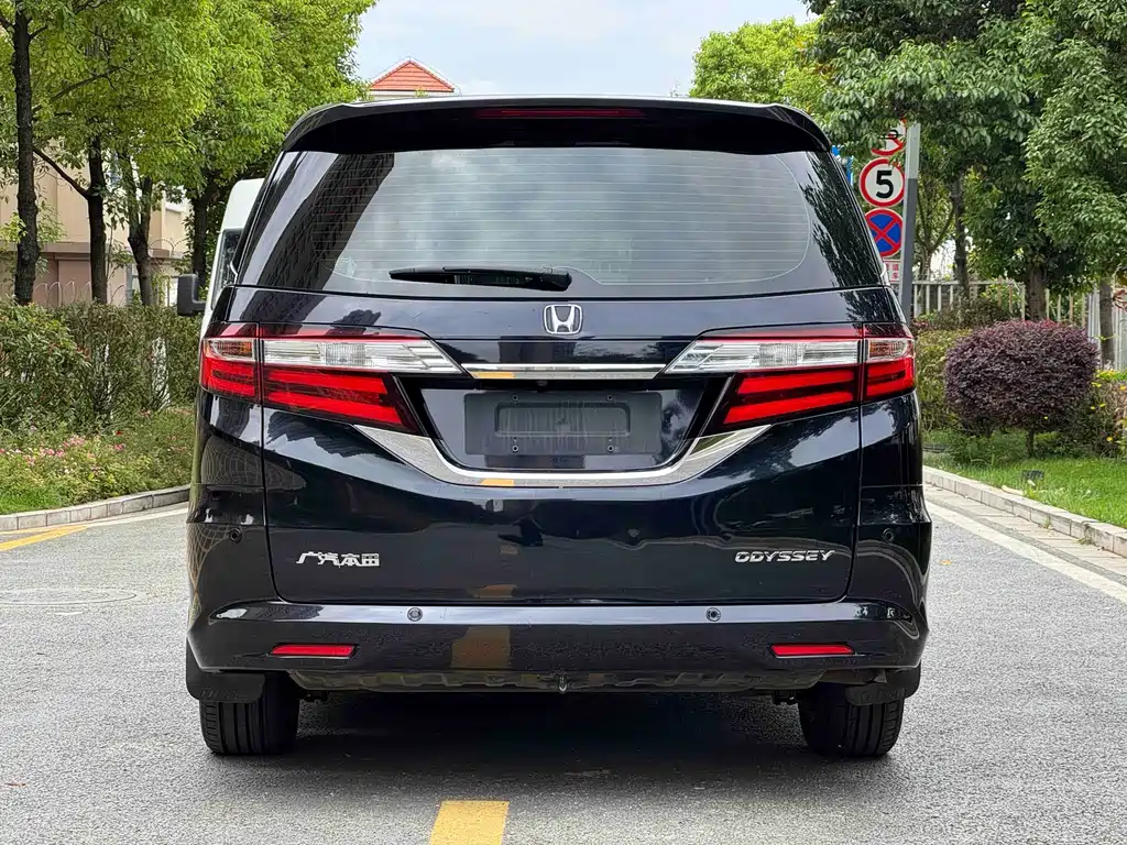 Honda Odyssey 2018 2.4L Luxury